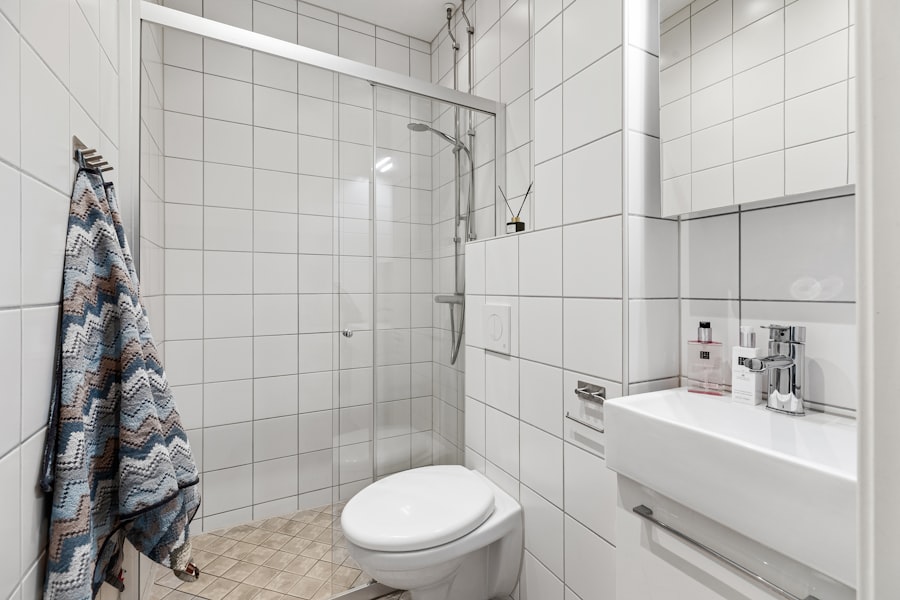 Photo bathroom remodel companies