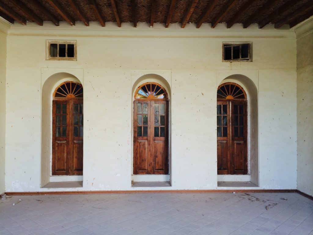 Photo exterior home renovations