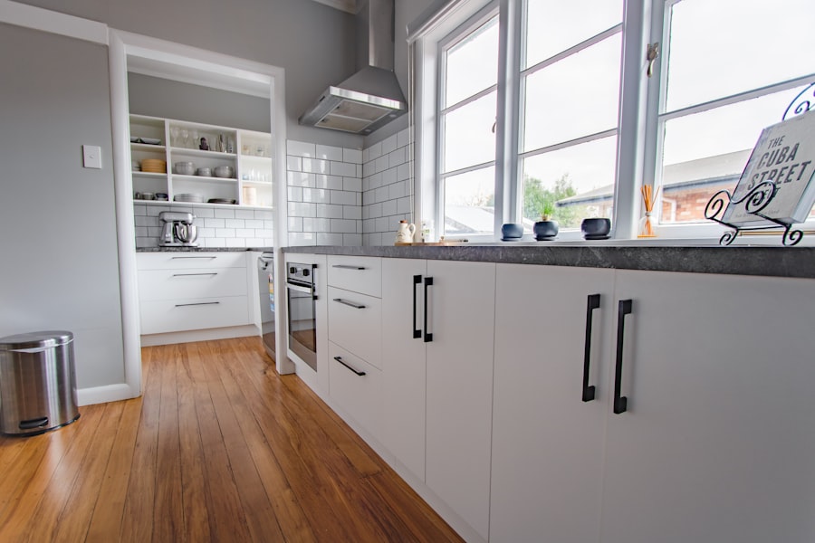 Photo kitchen renovation price
